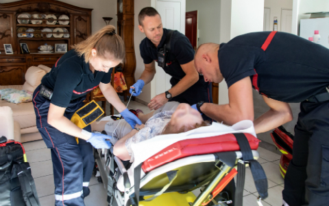 Billet du soir: soldats de l'urgence