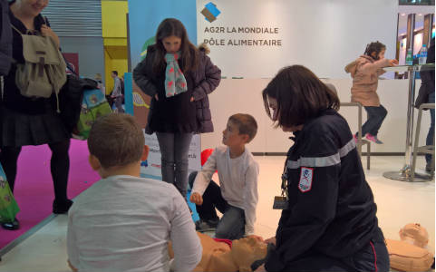 Salon de l'agriculture prévention aux geste qui sauvent Stand AG2R La Mondiale