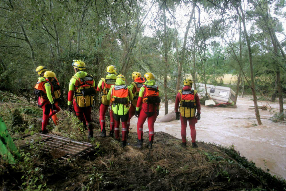 Intempéries dans le Gard - Les pompiers sauveteurs aquatiques en action.