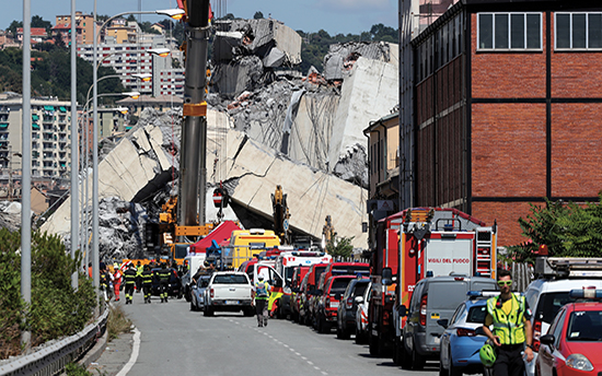 Gênes / Italie : Le pont Morandi s’effondre