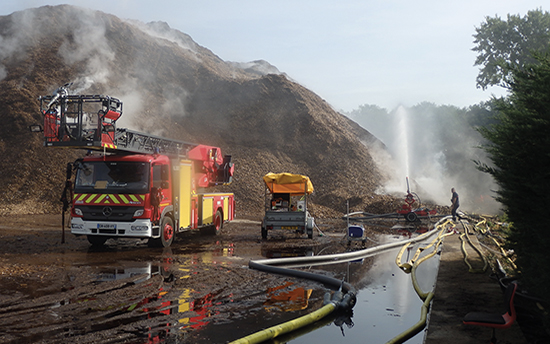 Feu de copeaux de bois