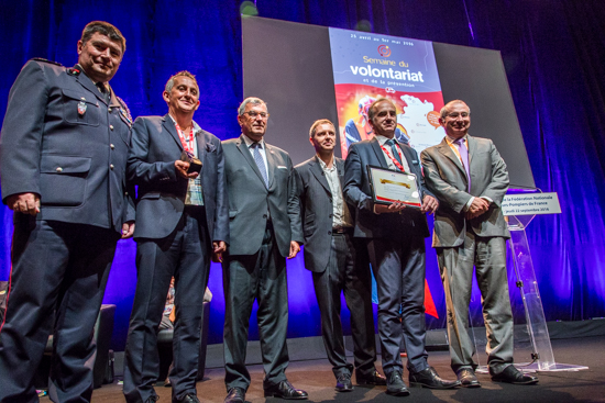 Remise de médaille Volontariat