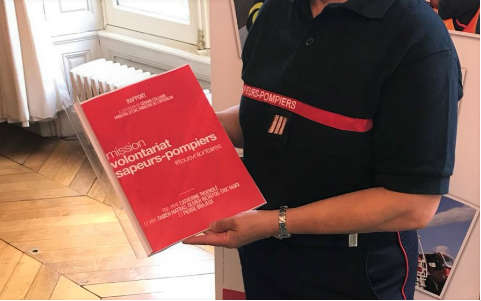 Remise du rapport de la Mission volontariat sapeurs-pompiers