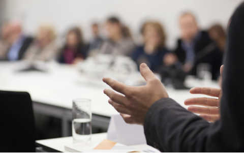 debat assemblé retraites