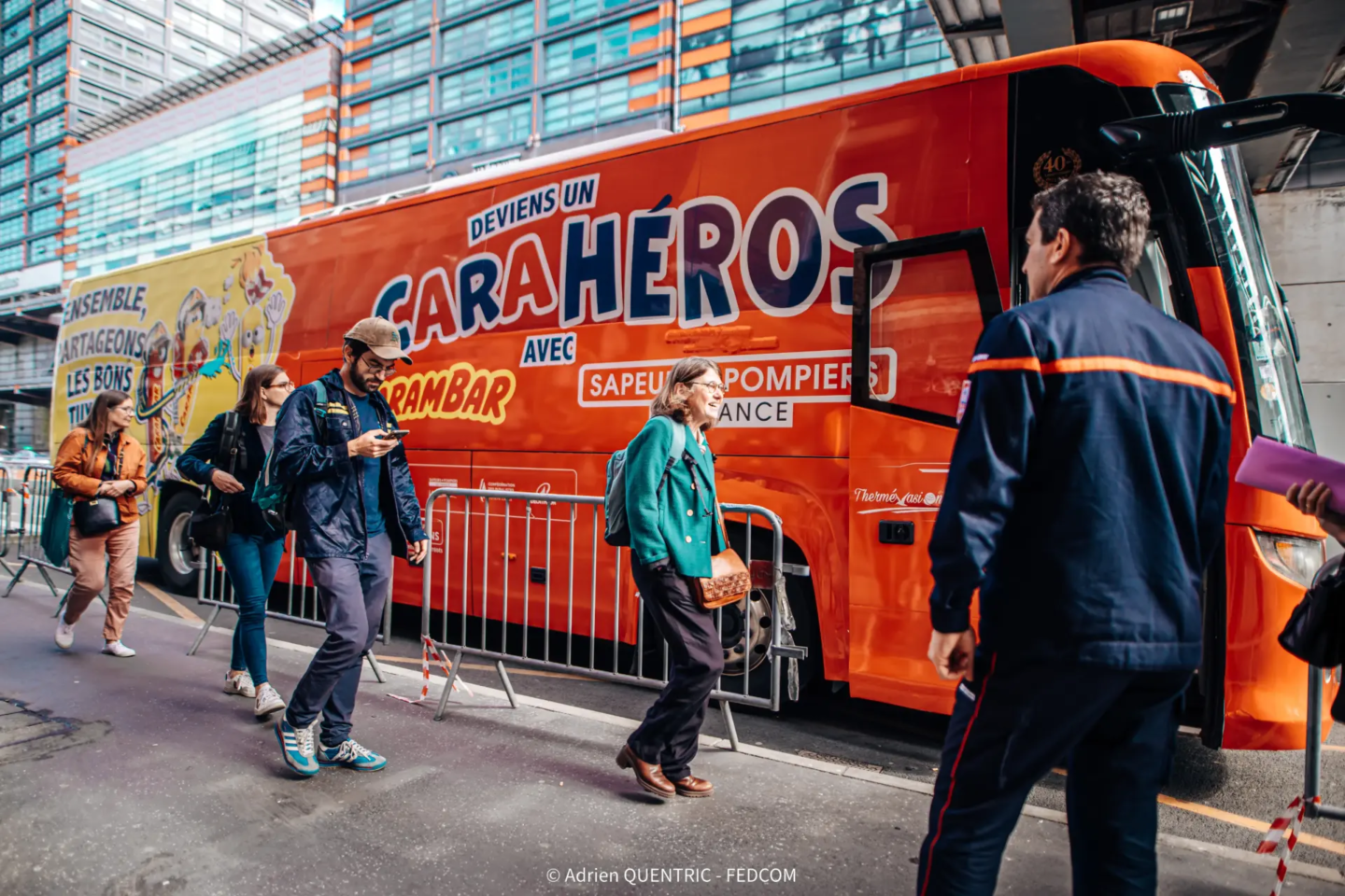 Bus Cara Hero